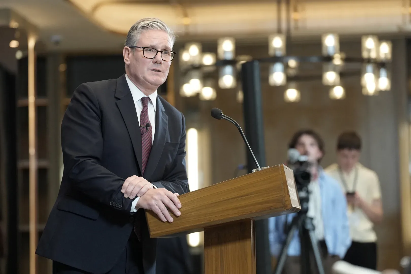 Starmer: Britaniya Qəzza atəşkəsinə təcili çağırış