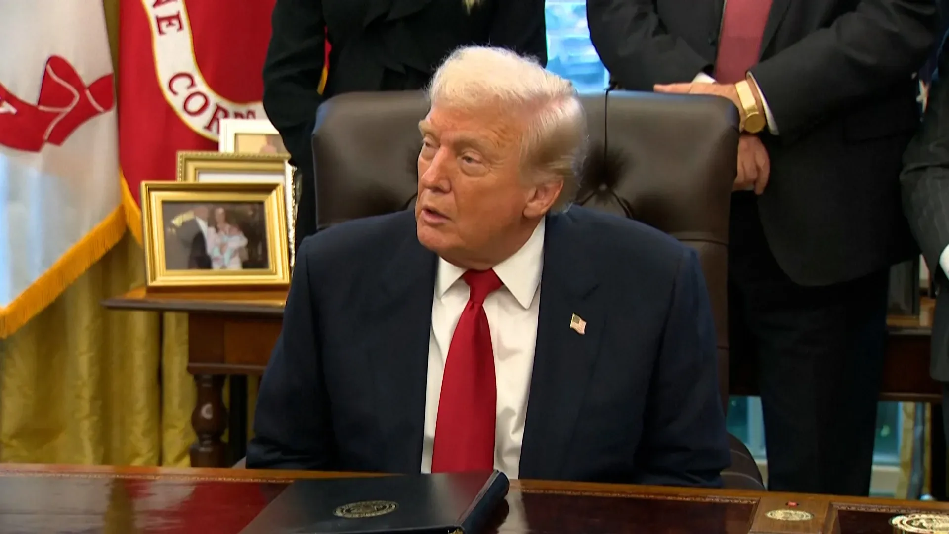 Ağ Evdə tarixi görüş: Tramp Suriyalı əl-Şaraanı təriflədi