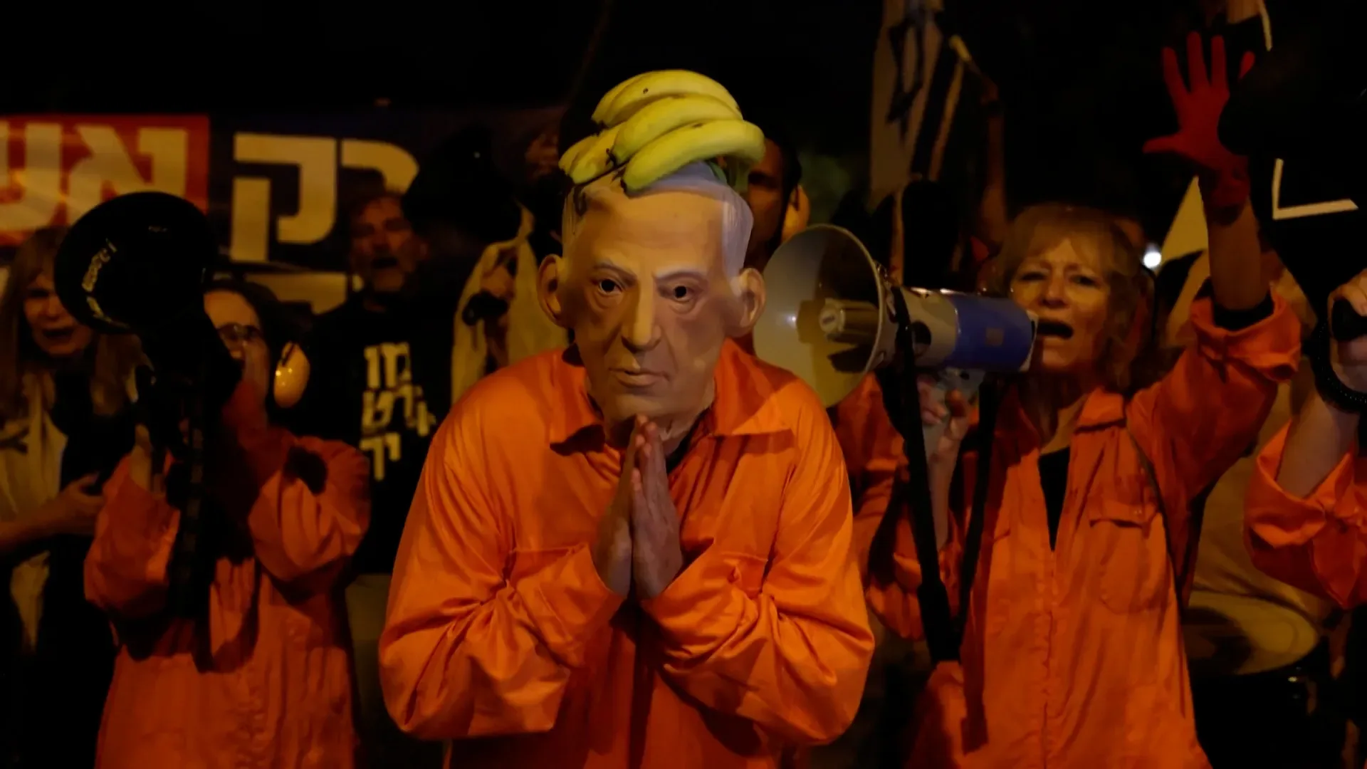 Netanyahunun əfv tələbinə qarşı İsrail etirazları