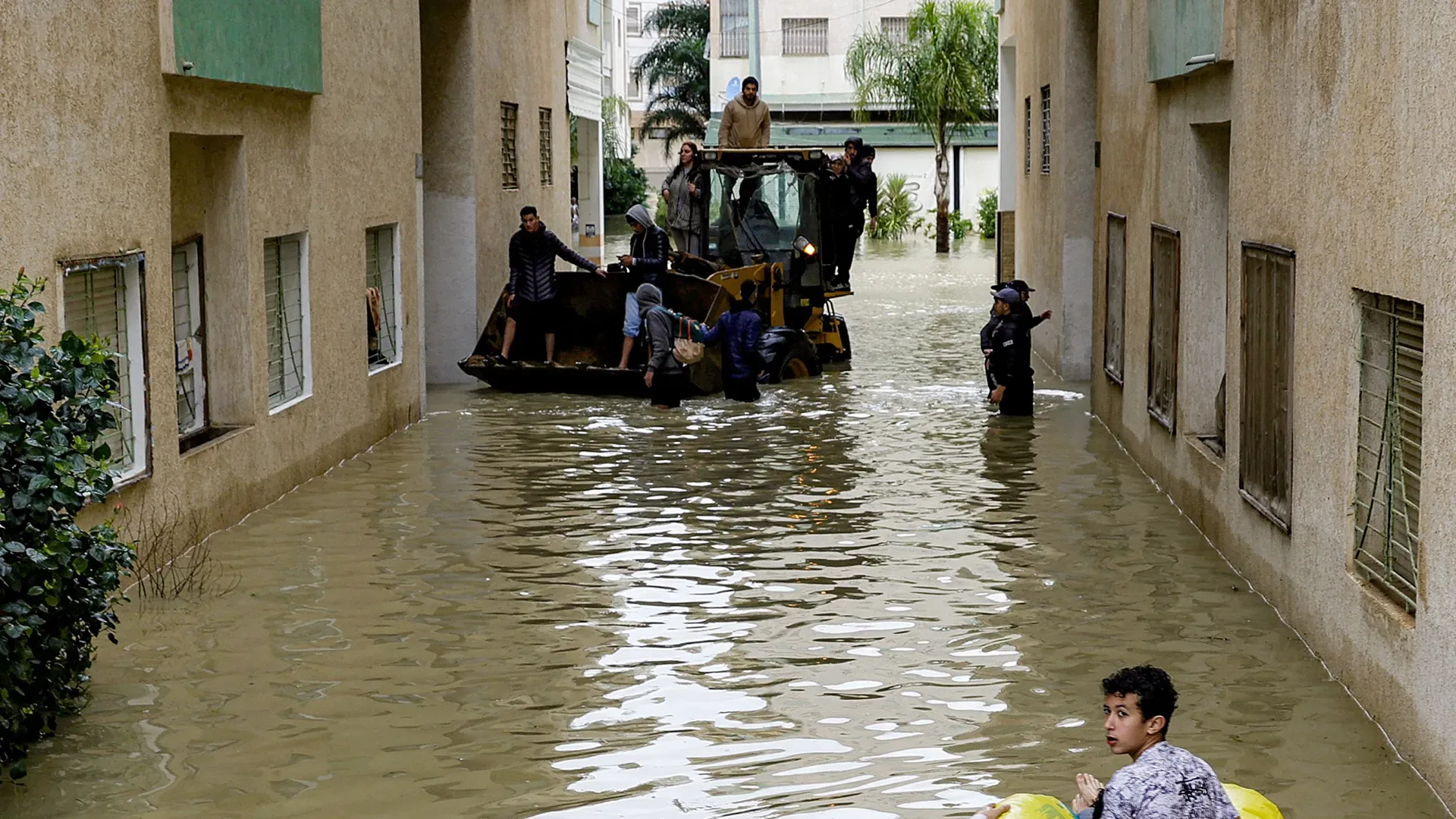 Mərakeşdə sel: On minlər köçürüldü