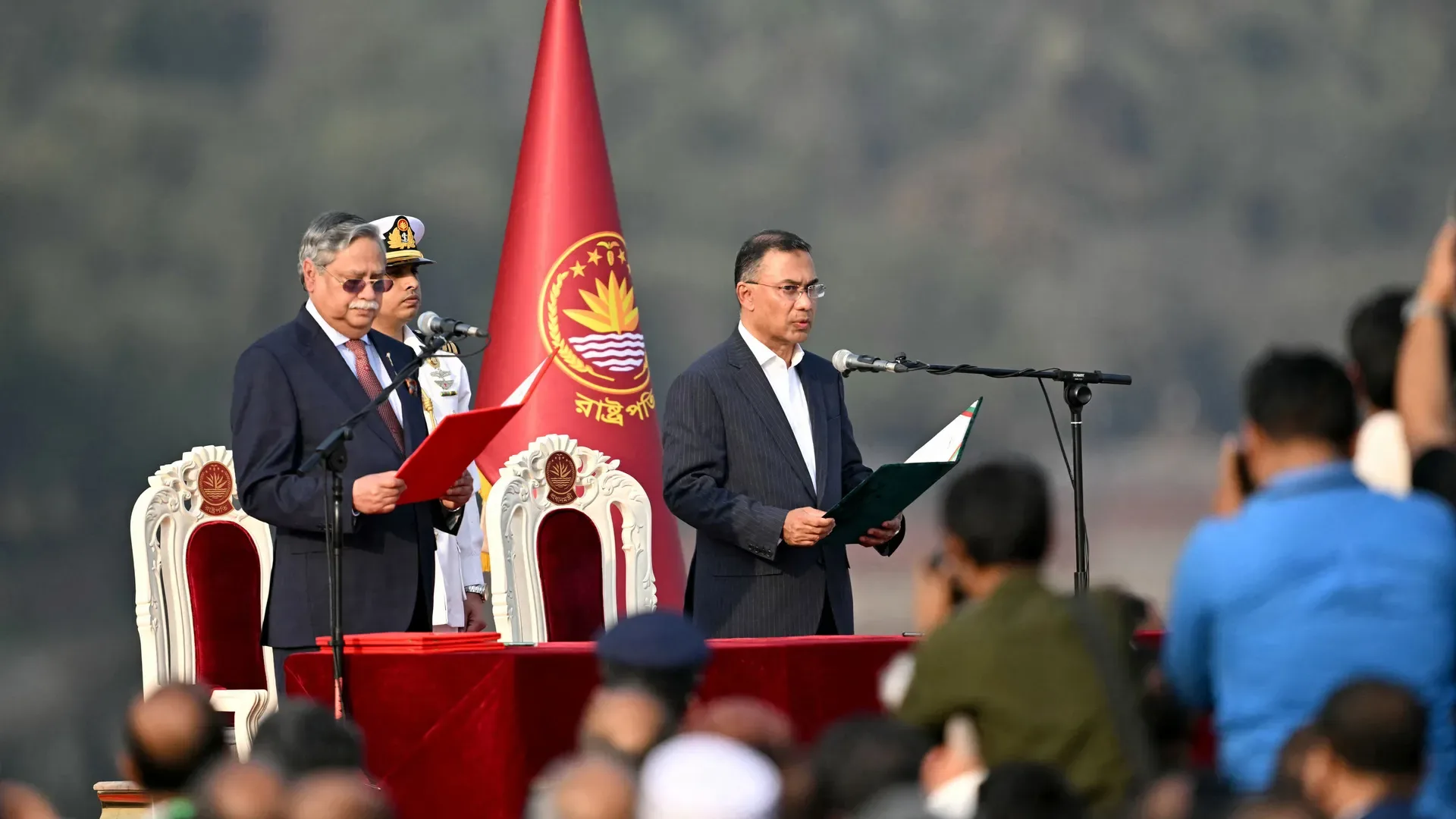 Tarique Rahman Banqladeşin Baş naziri kimi and içdi