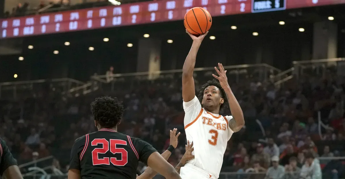 Texas SEC-də Cənubi Karolinanı üstün mövqedə qarşılayır