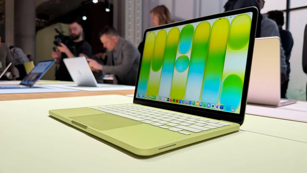 Mac-lər 2026-cı ildə də 8 GB RAM ilə işləyəcək: Cavab müsbətdir!