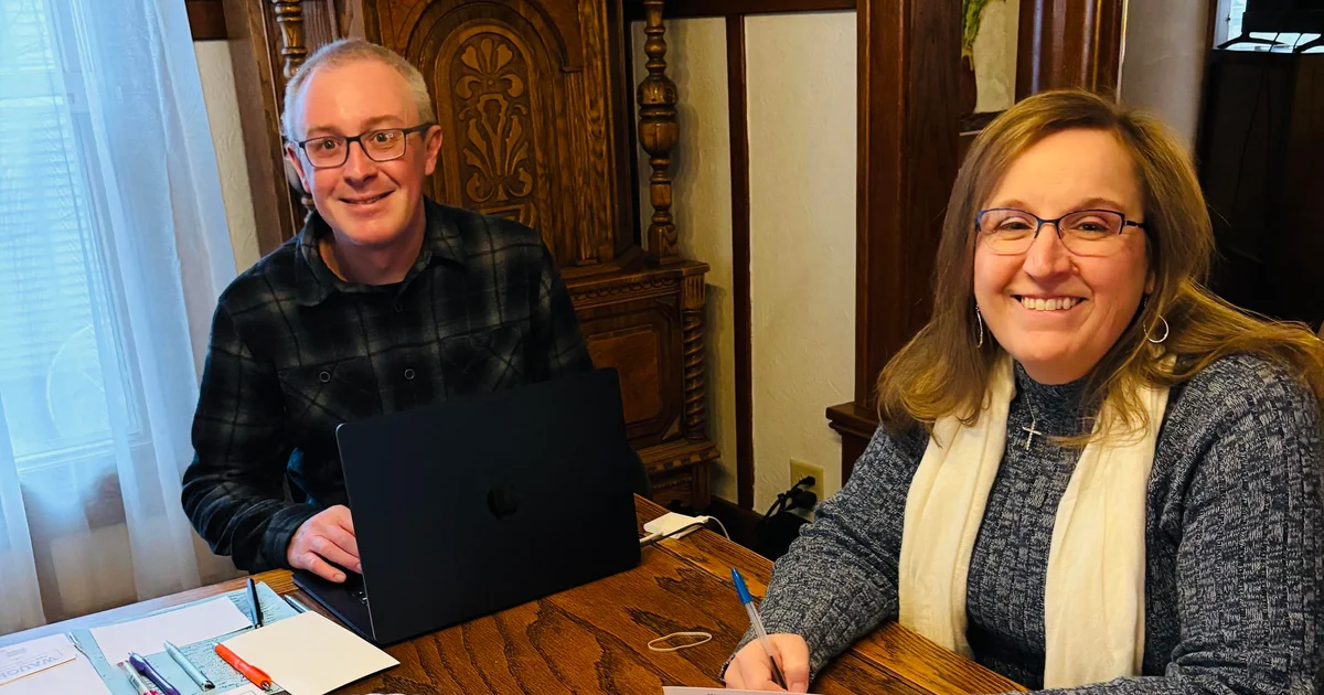 Ailə Iowa qanunvericiliyinə qoşa namizəd oldu