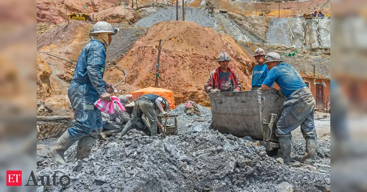 Hindistan kritik mineral hasilatı üçün onlayn təsdiqləri sürətləndirir