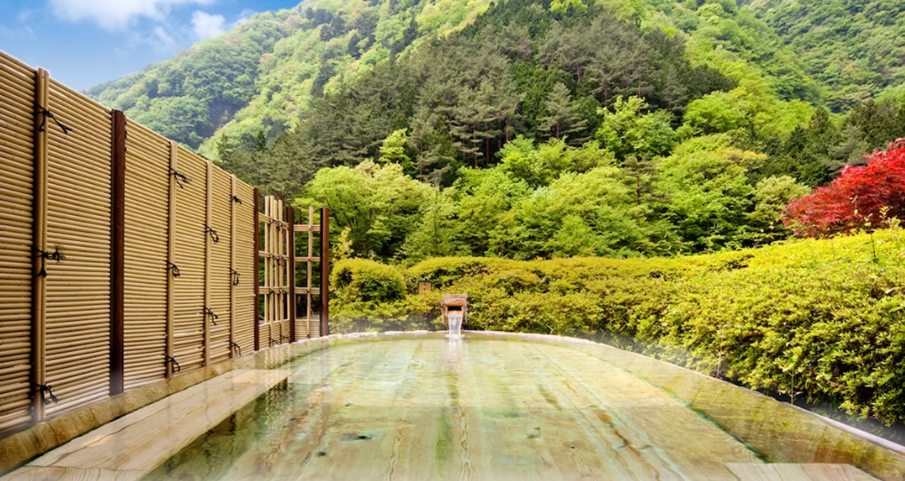 Yaponiyanın 1300 illik möcüzəsi: Otel zəlzələ və böhranlara necə sinə gərdi?