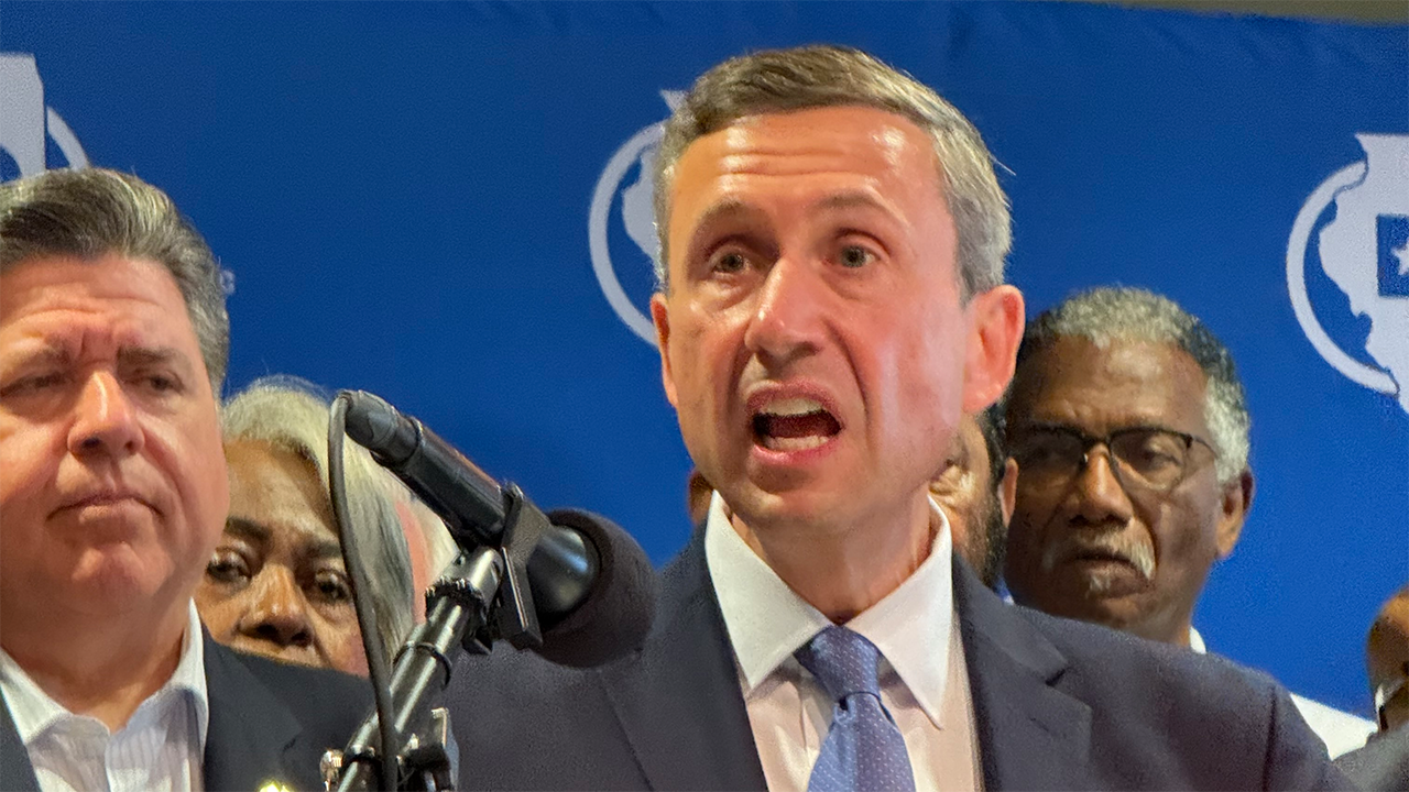 DNC: Respublikaçıların dairə bölgüsü cəhdlərinə sərt cavab
