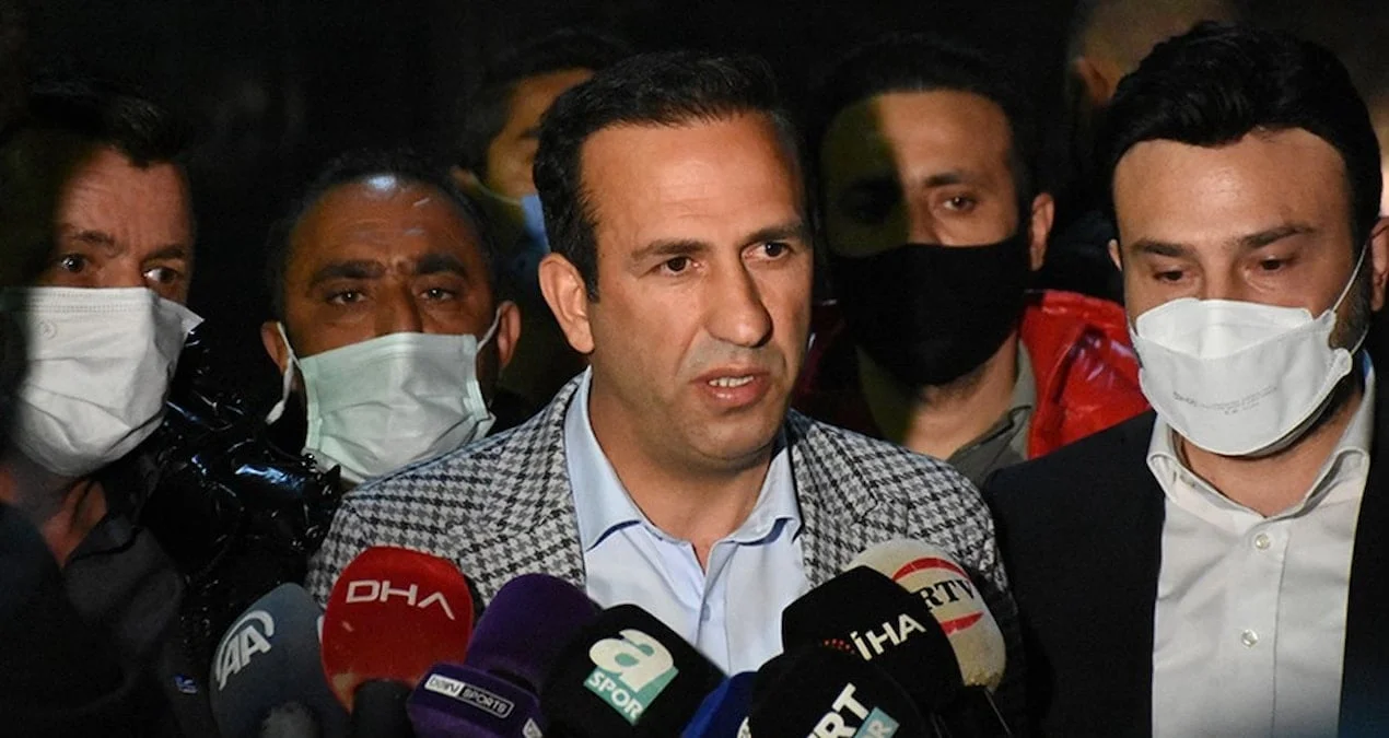 Keçmiş sədr Adil Gevrekə qalmaqallı ittiham