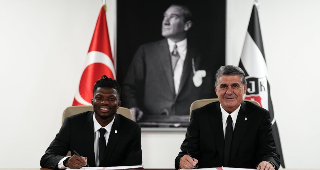Beşiktaş El Bilal Toure ilə müqavilə bağladı