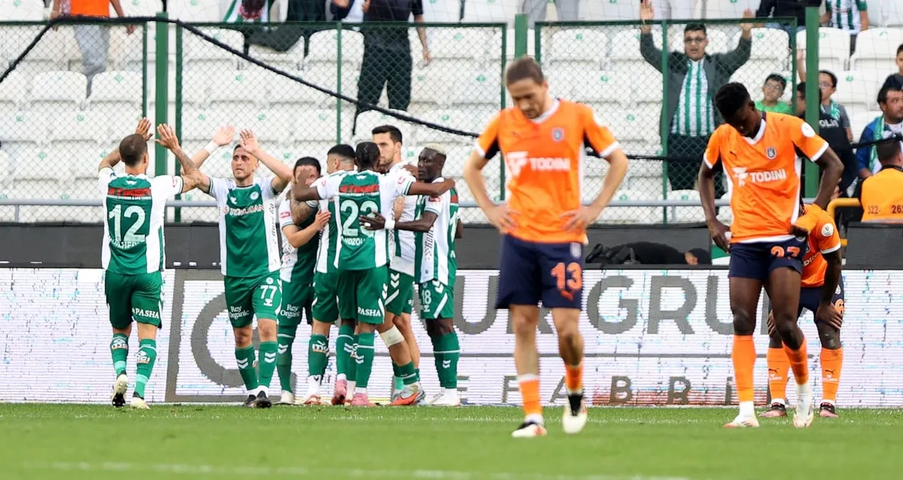Konyaspor 10 nəfərlə qalib gəldi