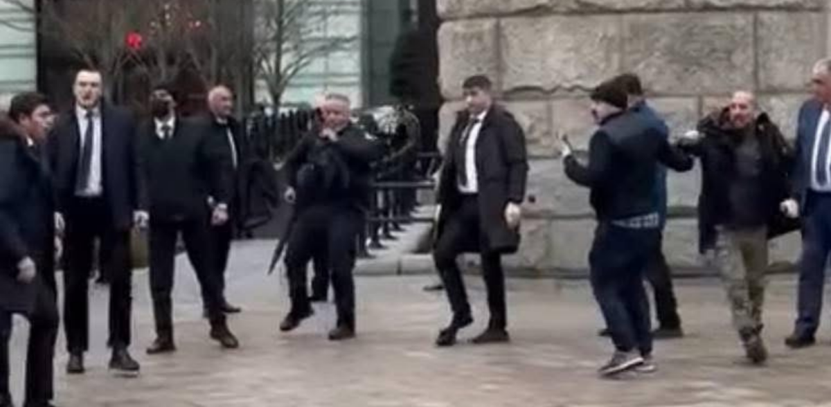 ABŞ Konqresi İlham Əliyevin cangüdənlərinin nümayişçilərə qarşı hərəkətlərinin araşdırılmasını tələb edir