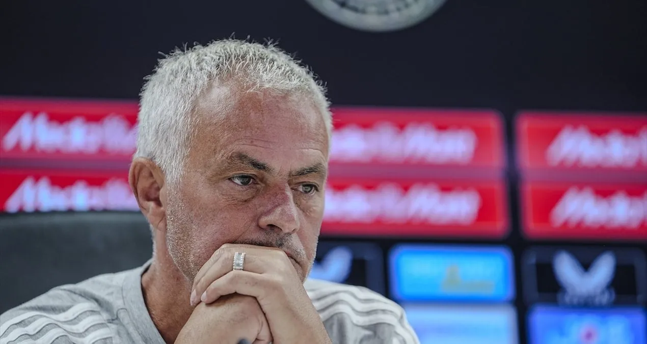 Mourinho rəhbərliyə transfer mesajı göndərdi