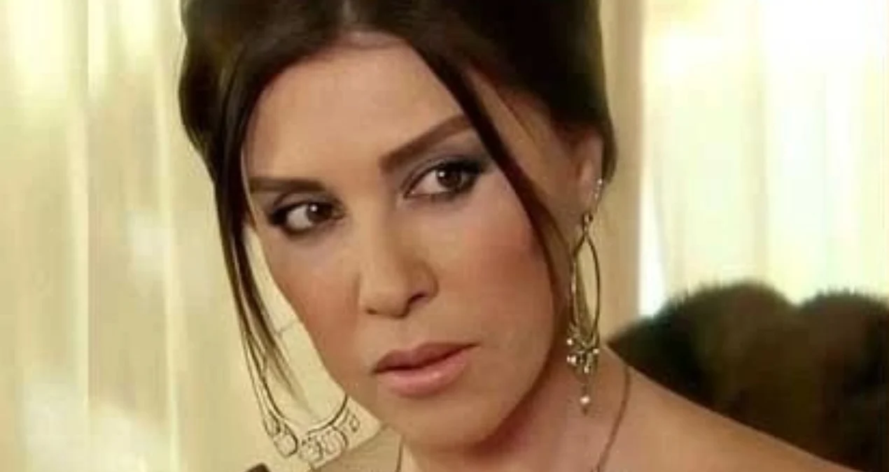 Nebahat Çehredən şort geyinənlərə sərt sözlər