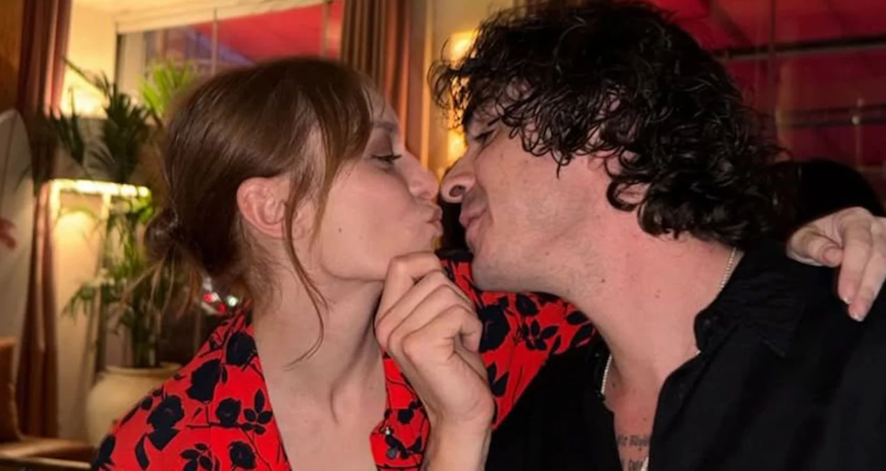 Nilperi Şahinkaya səhər 04:58-də eşqini hayqırdı