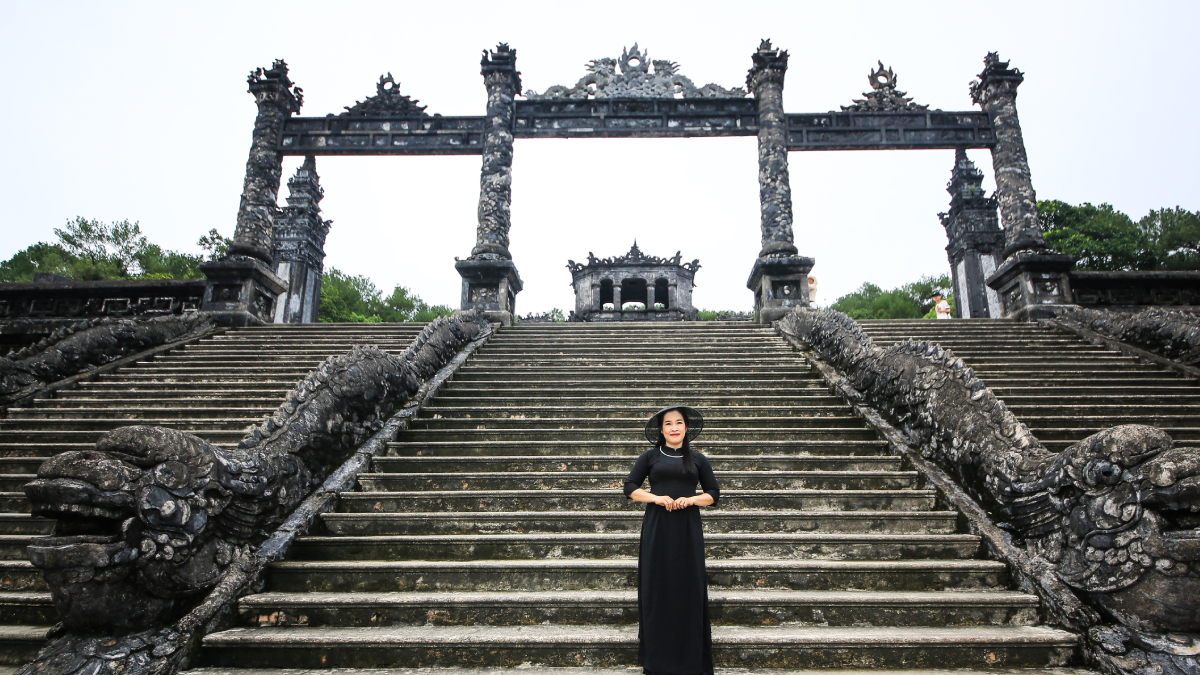 Minlərlə kilometr yol qət etdirən çay qoxusu