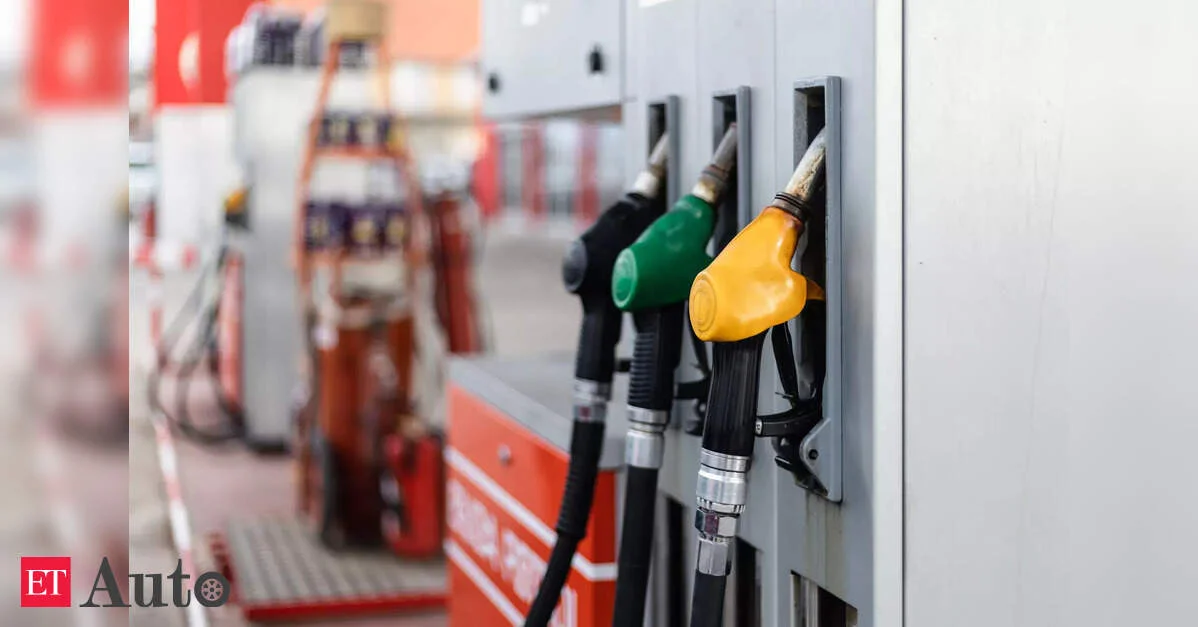 OPEC+ neft hasilatını gündəlik 548 min barel artırır: Qiymət narahatlıqları fondunda