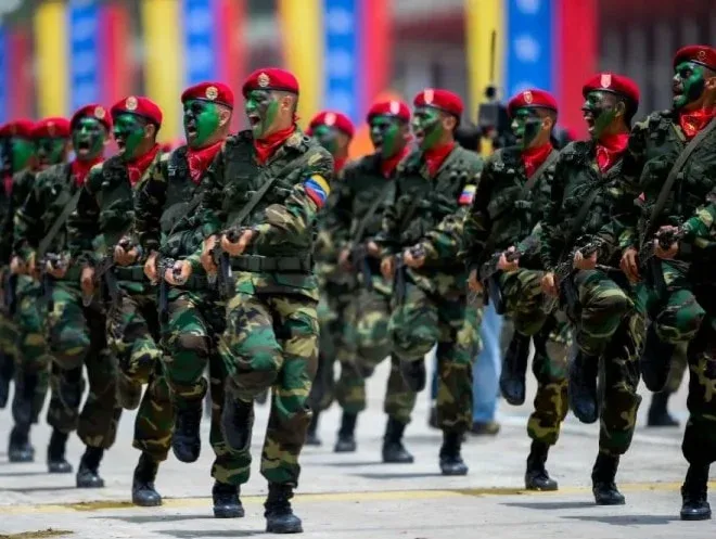 Maduro 3 saata tutuldu: Venesuela ordusu haradaydı?