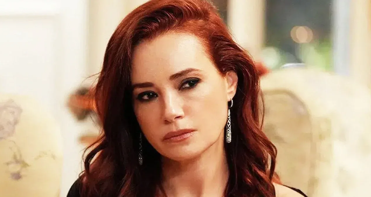 Özgü Namal sevgi orucunu pozdu: 5 illik yasına bionerji son qoydu