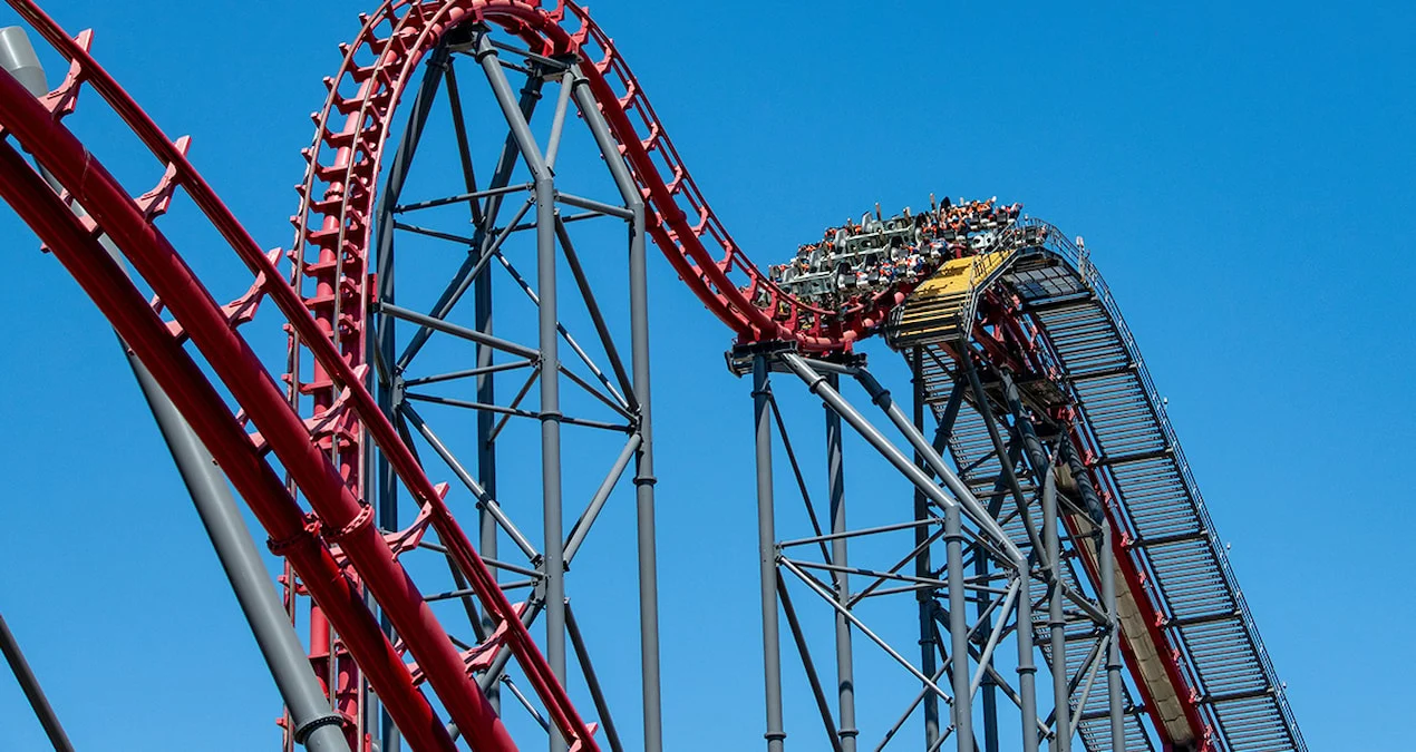 Six Flags yeddi əyləncə parkını 331 milyon dollara satdı: Sektorda böyük dönüş.