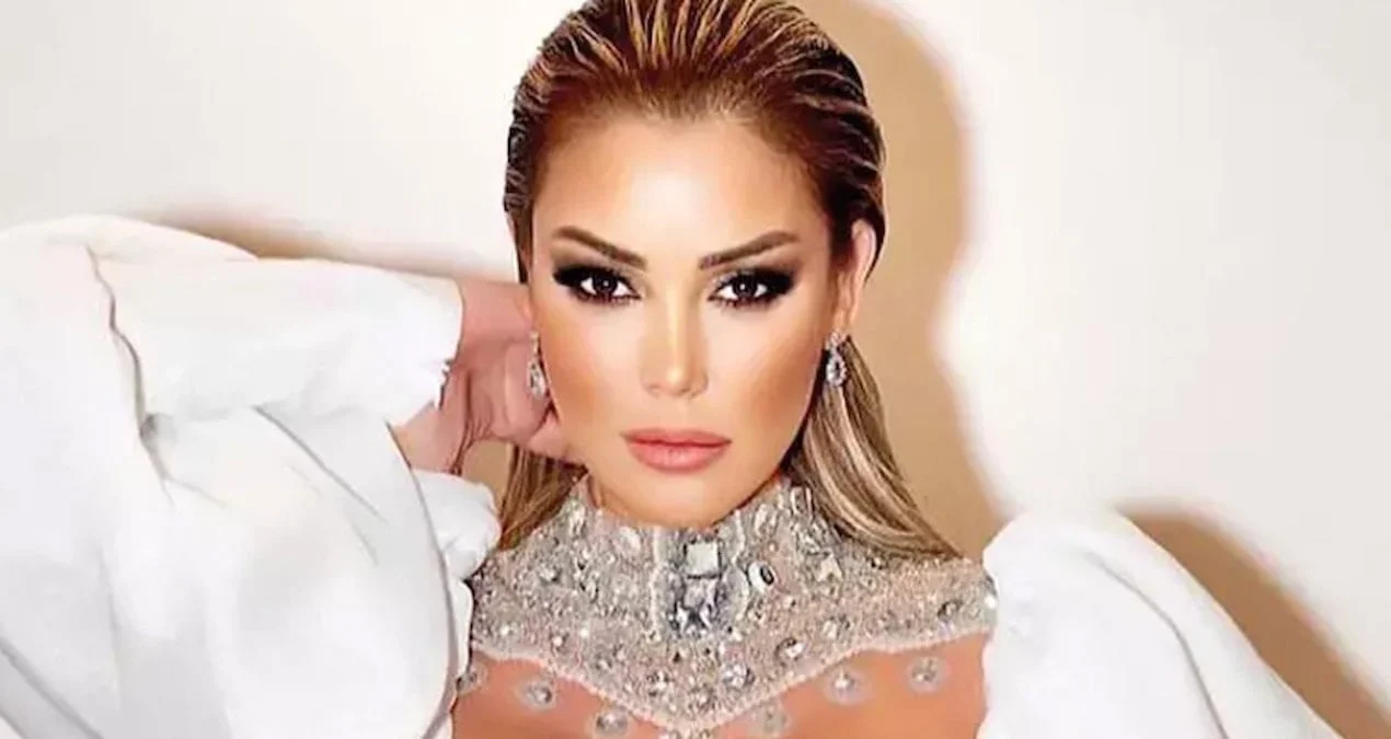 Petek Dinçöz fotoşopla J.Lo-ya oxşadı