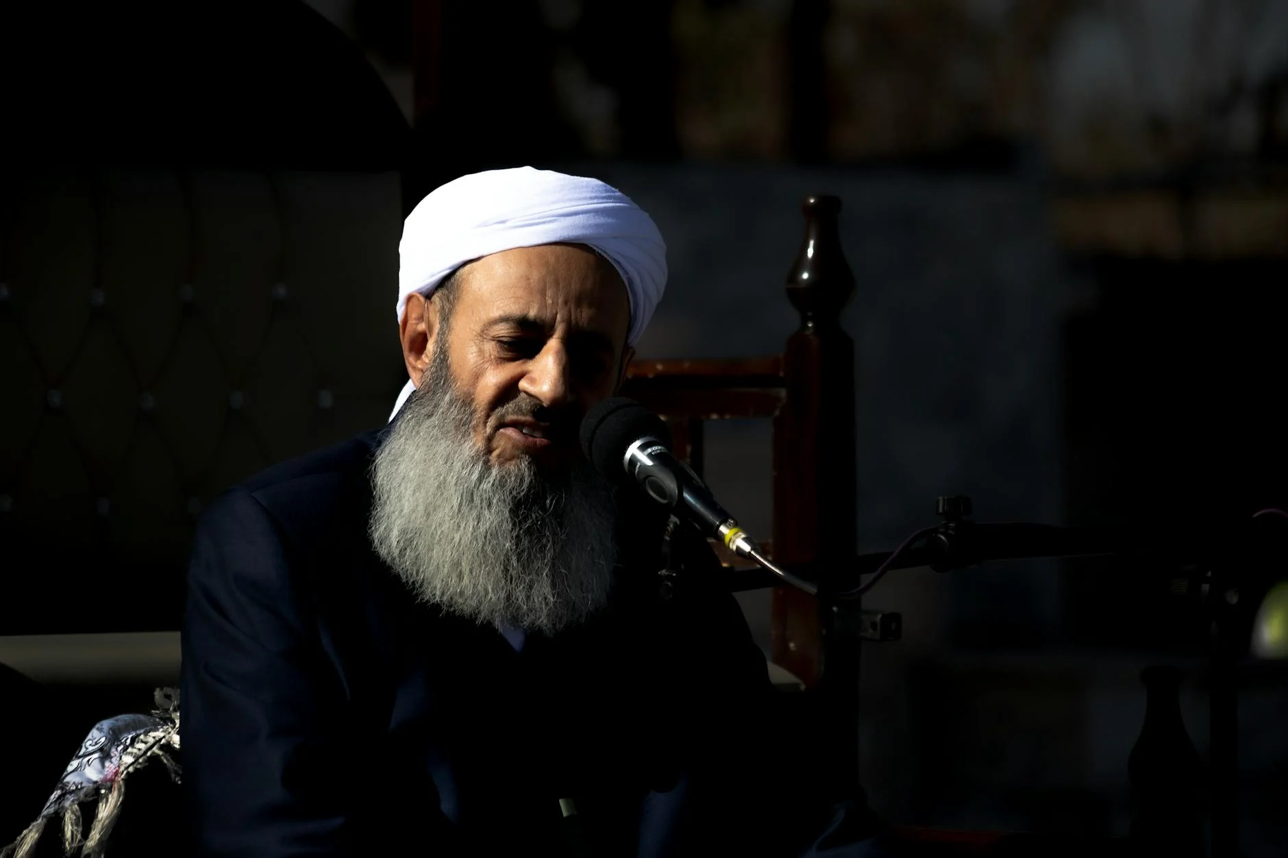 Möctəba Xamenei: İranın Ali Rəhbərliyinə yüksələn, arxa plandan önə keçən qatı mühafizəkar lider