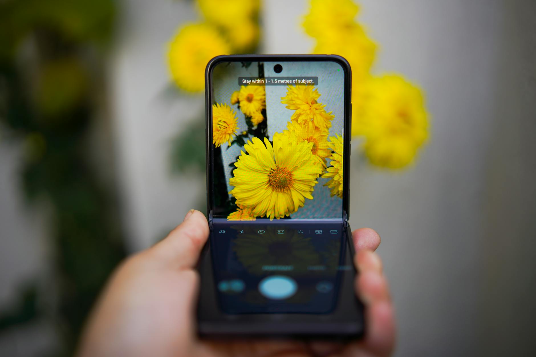 Honor Magic V6 təqdim edildi: Dünyanın ən nazik qatlana bilən smartfonu Samsung-a rəqib oldu