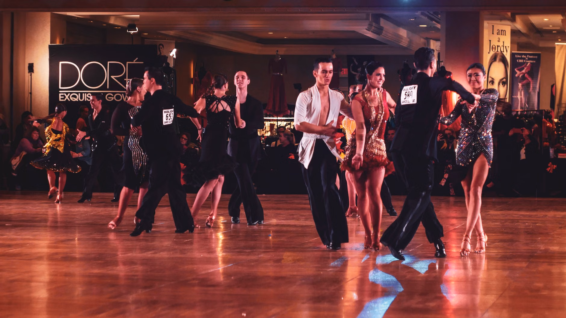 “Strictly Come Dancing” şousunun 2026-cı il heyəti bəlli oldu: beş yeni peşəkar rəqqas şouya qatılır