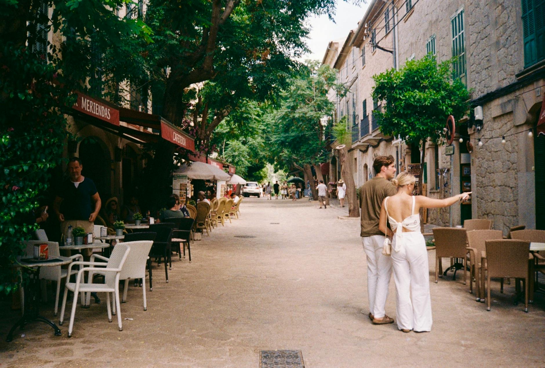 Malaga Festivalında ‘Día de caza’ filmi böyük diqqət çəkdi: Saura klassikasına qadın gözü ilə yeni baxış