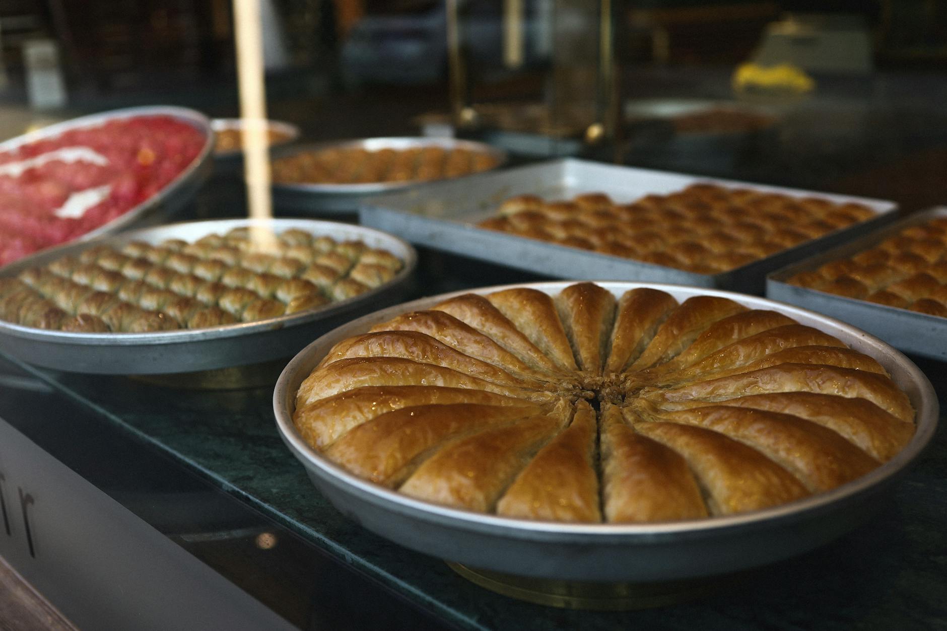 "Gelinim Mutfakta" yarışmasında 10 mart 2026-cı il rüblük qızıl mükafatını kim uddu?