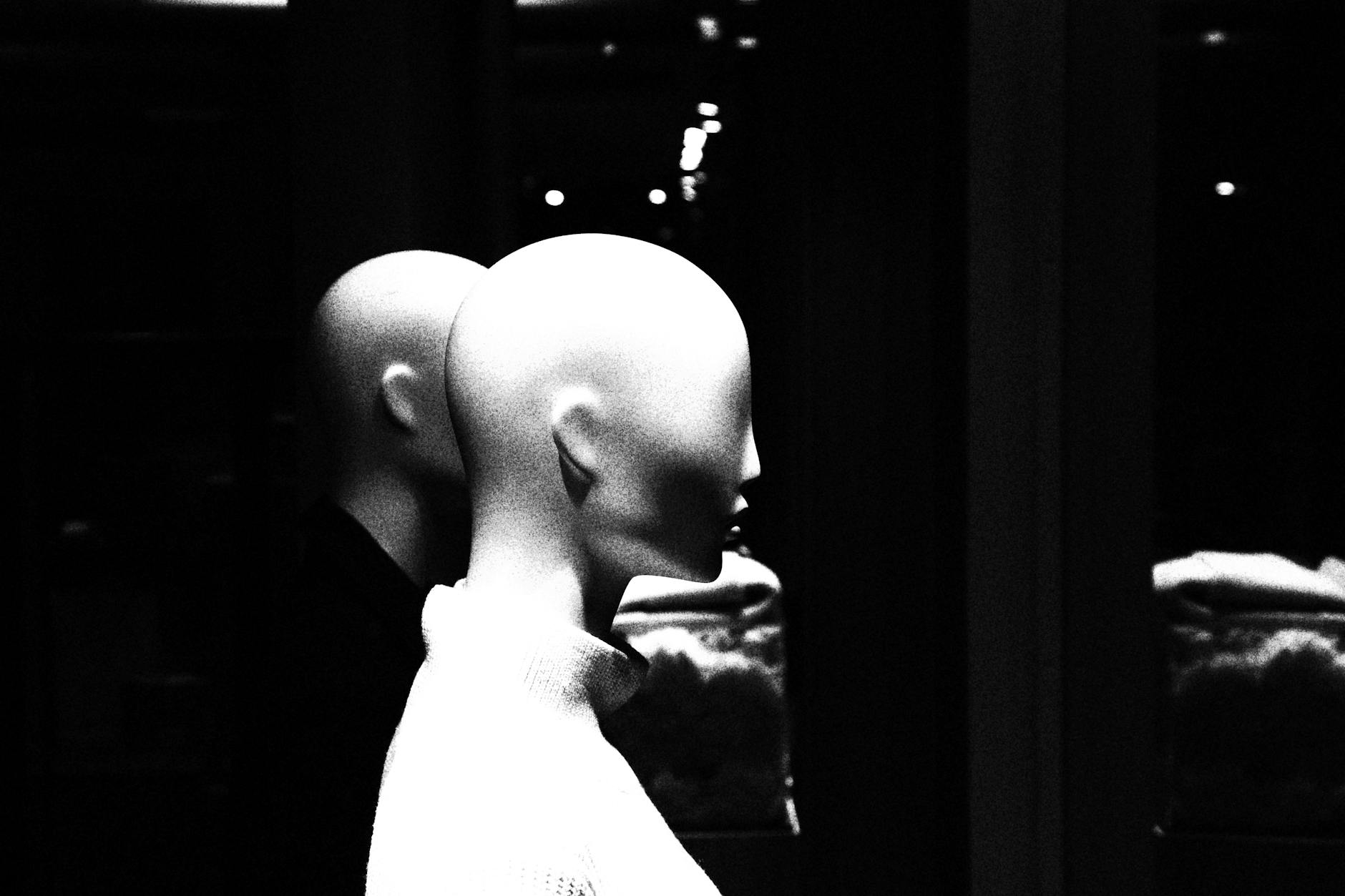 Orta Şərqdəki gərginliklər yanacaq bazarına təsir edib: Dizel 27 faiz bahalaşıb, satışlar isə xeyli azalıb.