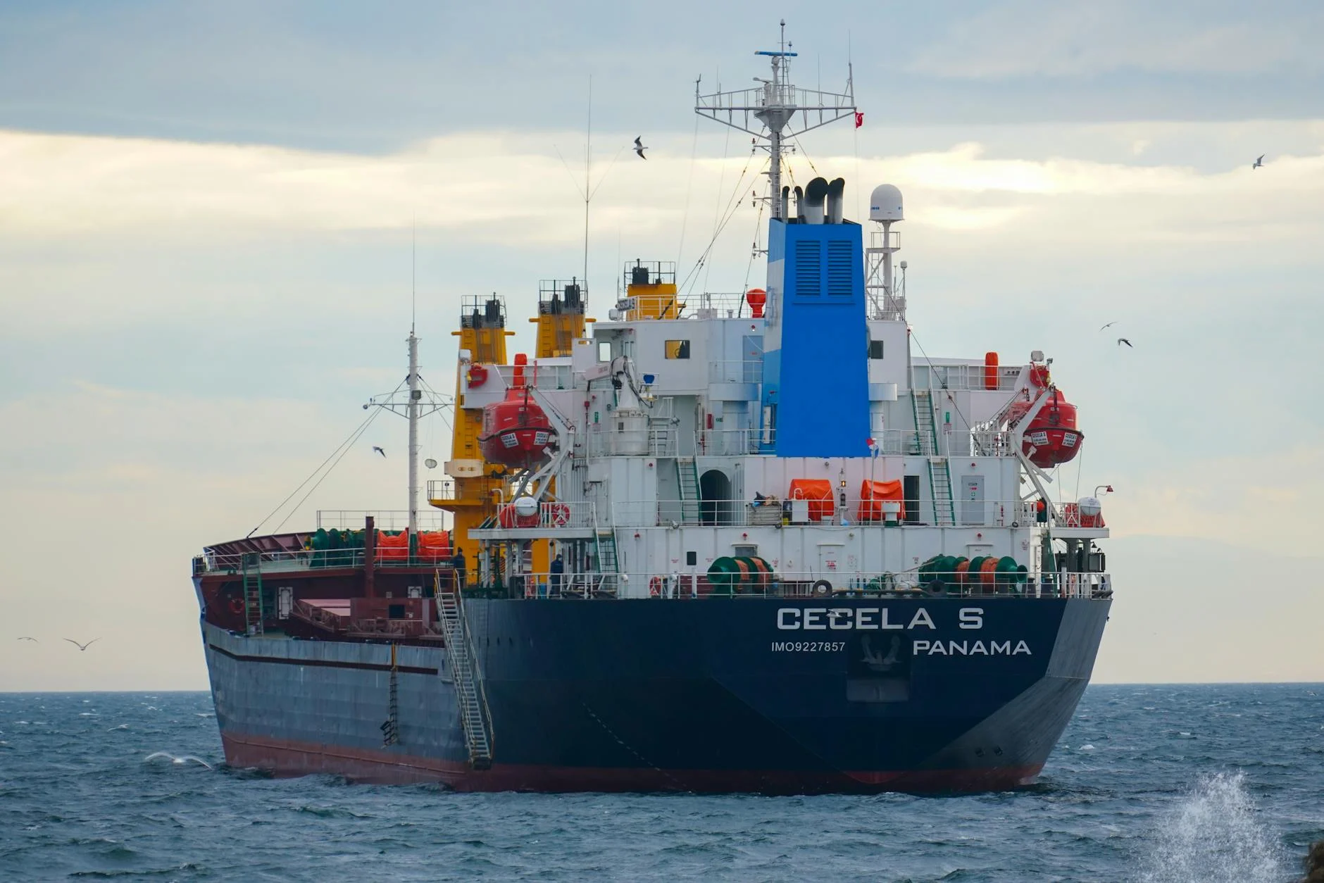 İranla müharibə Asiyanın enerji böhranını şiddətləndirir, ölkələr kəskin addımlar atır