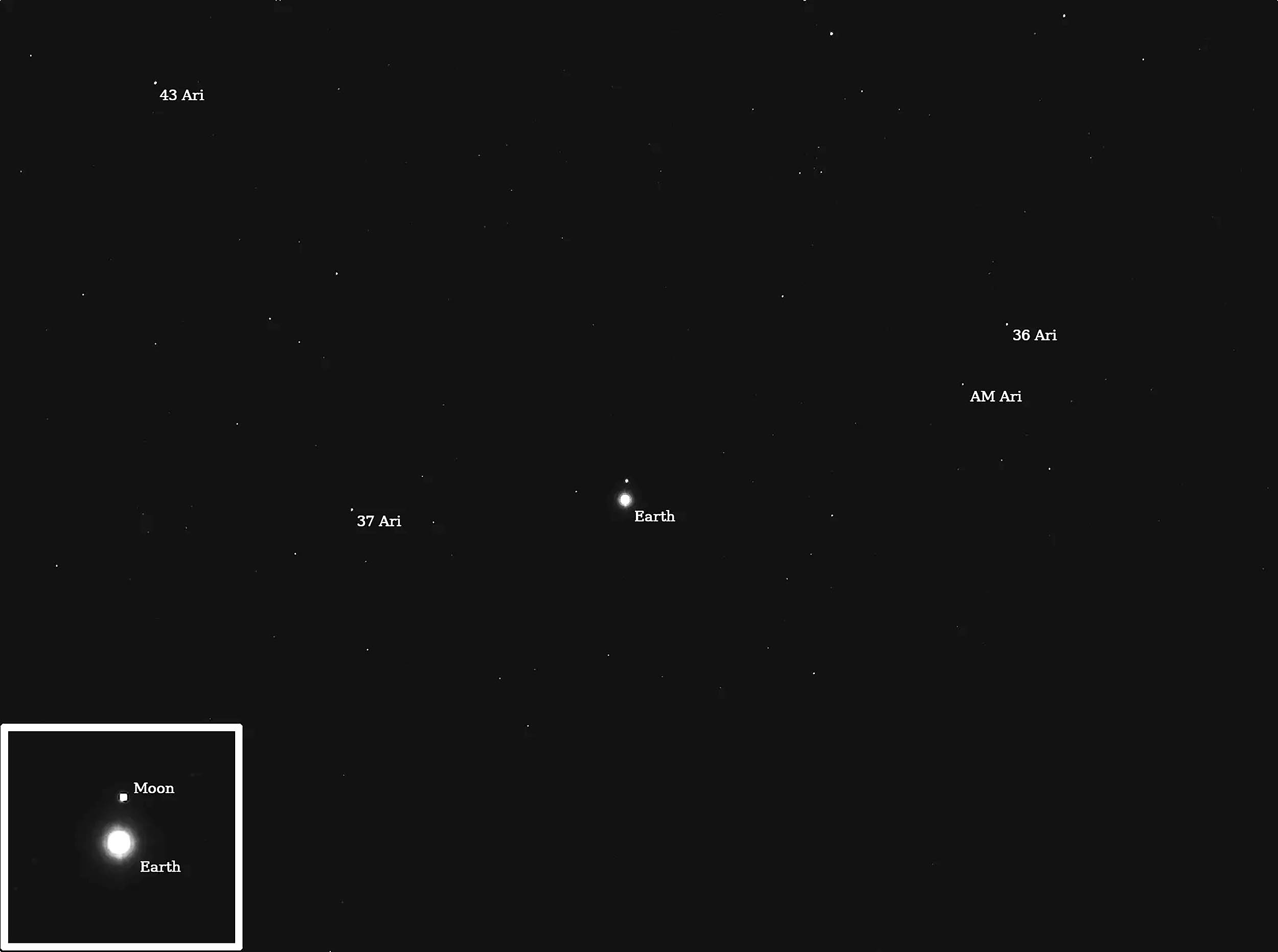 Psixe zondu Dünyanı 180 milyon mil məsafədən görüntülədi