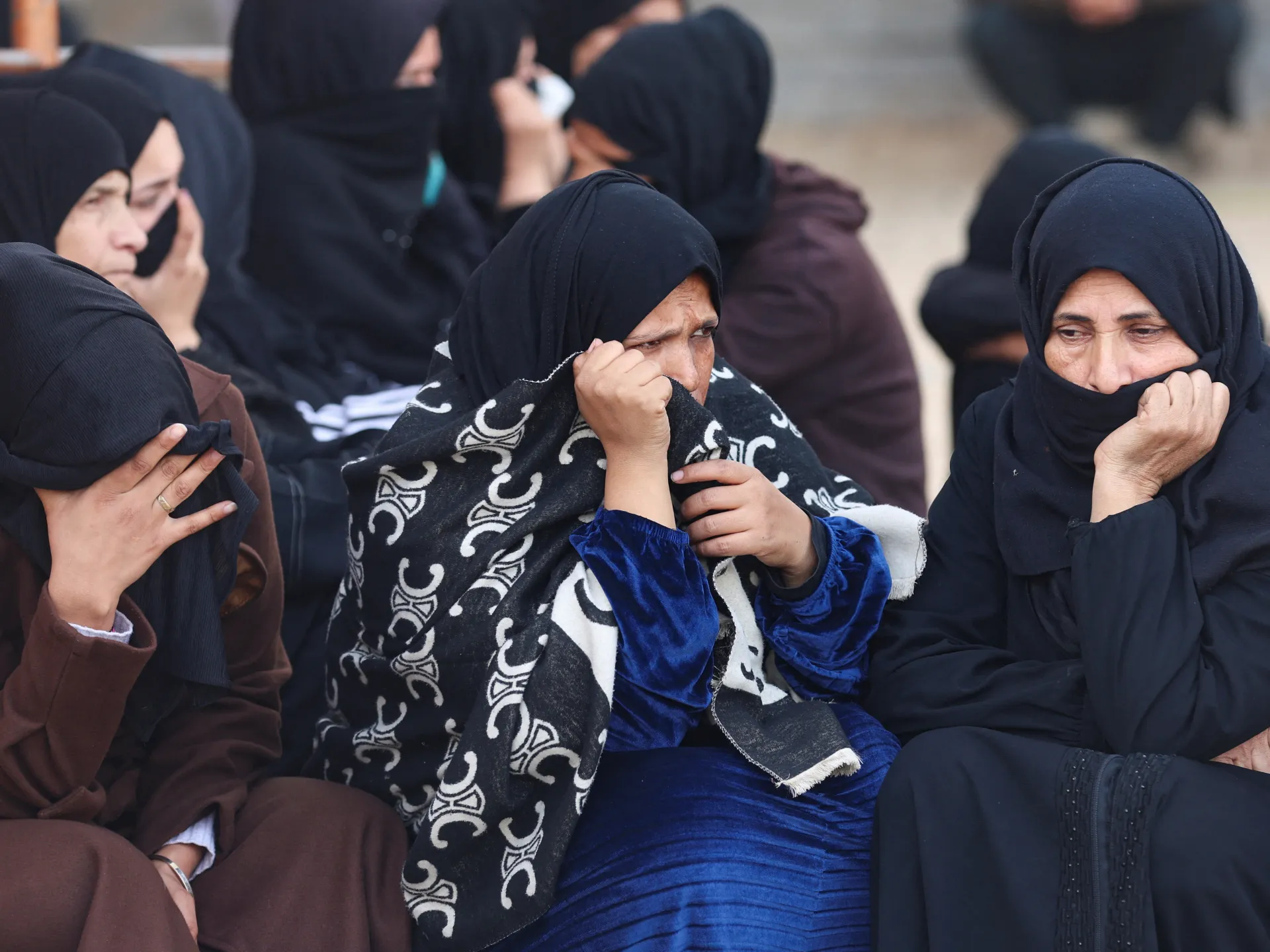 İsrailin Qəzzaya hücumlarında ən az 11 fələstinli öldürüldü