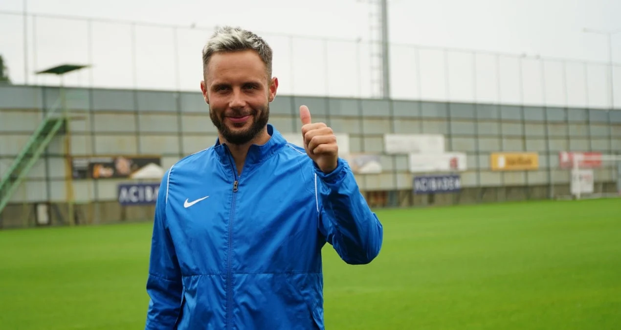 Casper Hojer komanda olaraq gücləndiklərini bildirib