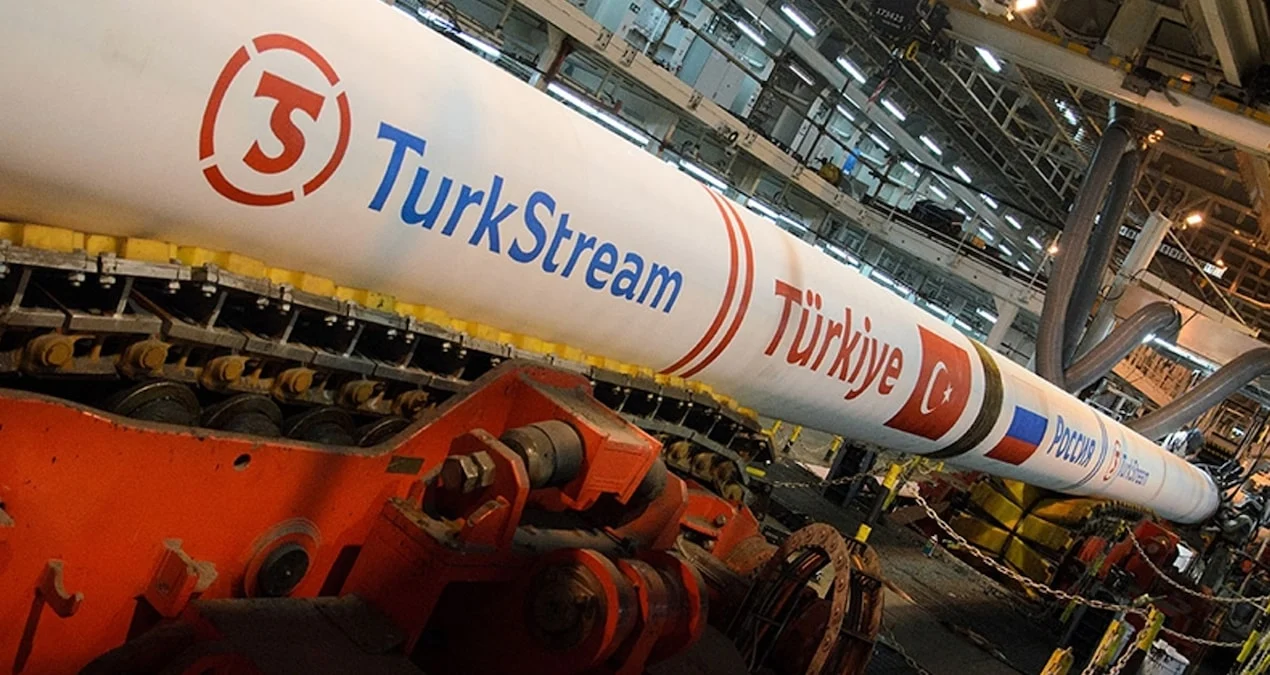 Ukraynanın TürkAxını və Mavi Axın qaz kəmərlərinə hücum etməsi iddiaları Qazpromun təcili bəyanat yaymasına səbəb oldu.