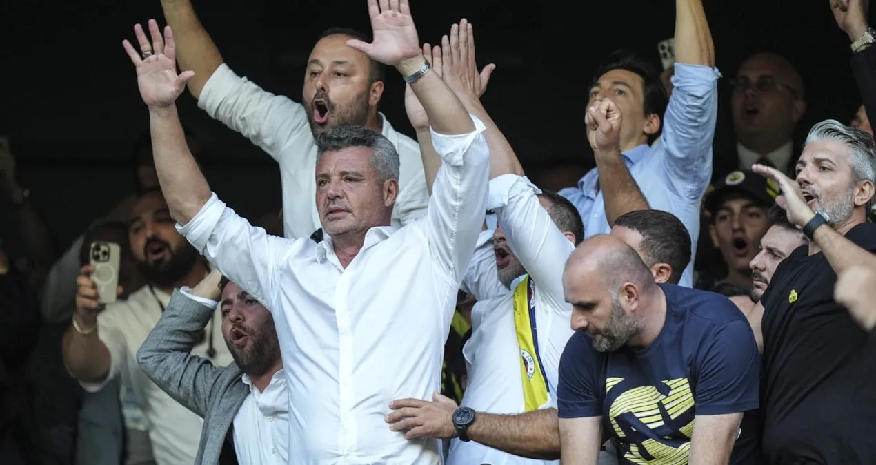 Fənərbaxçada prezident seçimi başa çatdı, 257 səslə qalib gəldi