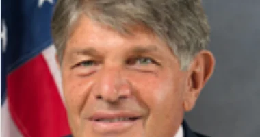 Florida ştatından nümayəndə Co Kasello ürək tutmasından vəfat edib