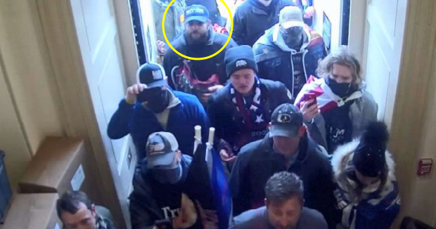 Ədliyyə Nazirliyi yanvarın 6-da "dəstə" ifadəsi işlətdiklərinə görə iki prokuroru işdən uzaqlaşdırdı