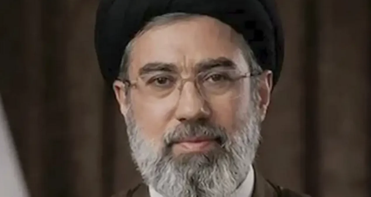 İranın yeni rəhbərinin yaralanması və müəmmalı itkin düşməsi ilə bağlı rəsmi bəyanatlar şübhə doğurur.