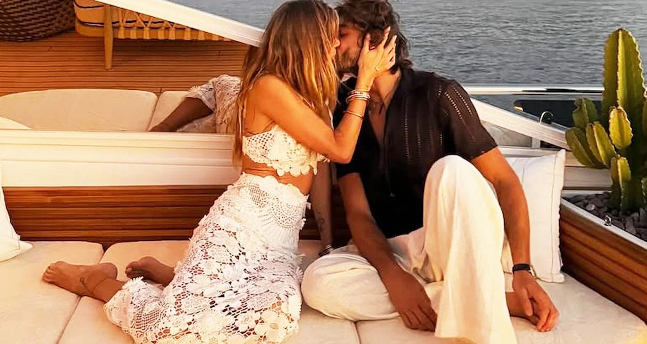 Şeyma Subaşı ad gününü model sevgilisi ilə Bodrumda qeyd etdi