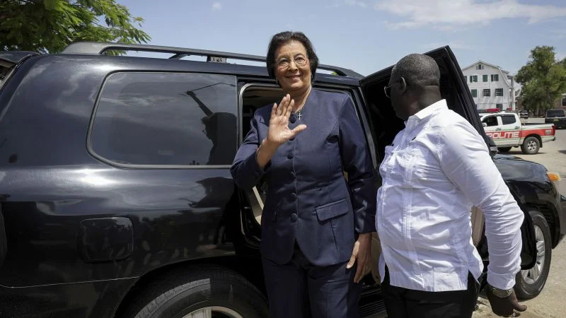 Surinamda ilk qadın prezident seçildi