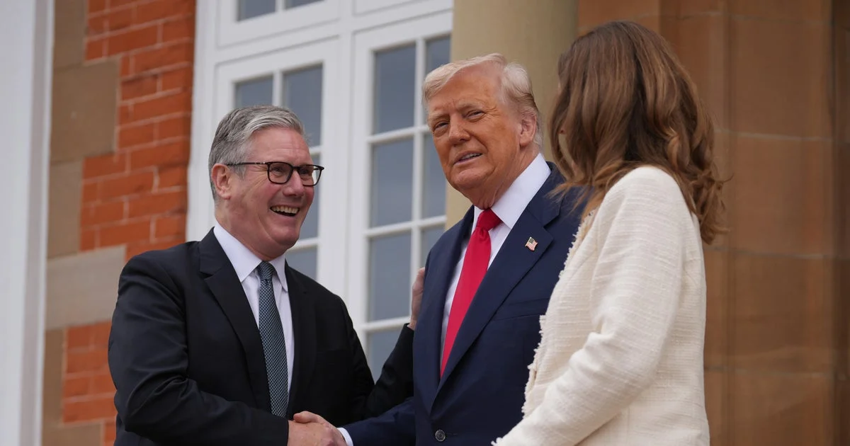 Trump Böyük Britaniya lideri Starmer ilə görüşdü