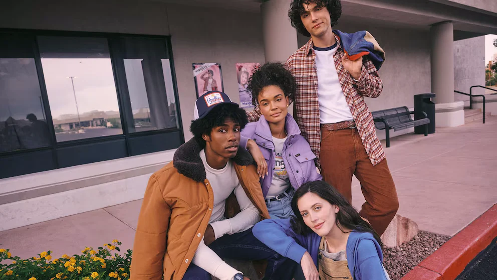 Wrangler-dən 'Stranger Things' ilə 80-ci illər retro kolleksiyası