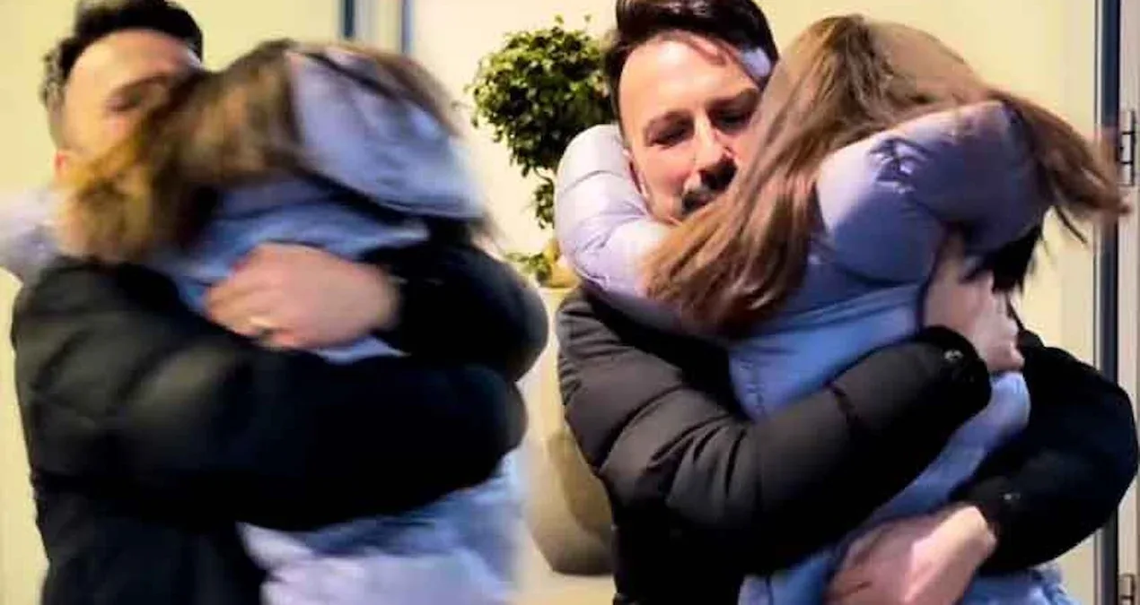 Tarkan konsert marafonundan sonra Almaniyada qızına qovuşdu