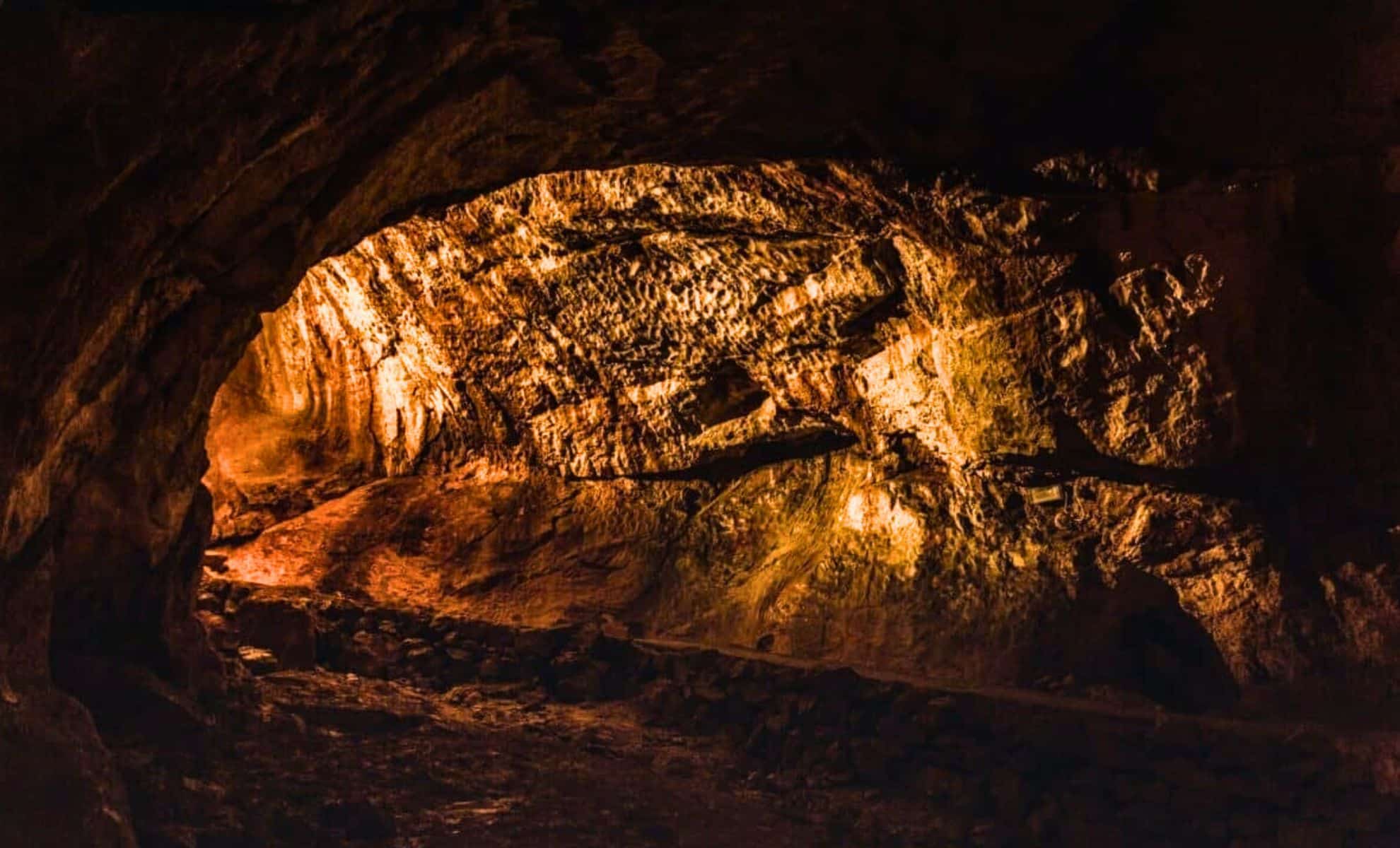 Tapıntı insan əməyi deyil