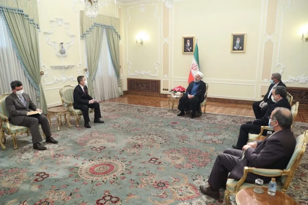 İran böhranı Pxenyanın nüvə xəttini sərtləşdirir: Şimali Koreya təklənir