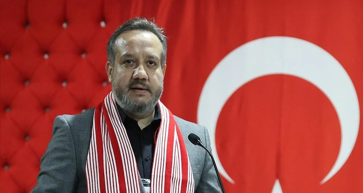 Antalyaspor Başqanı İstehfa Verdi