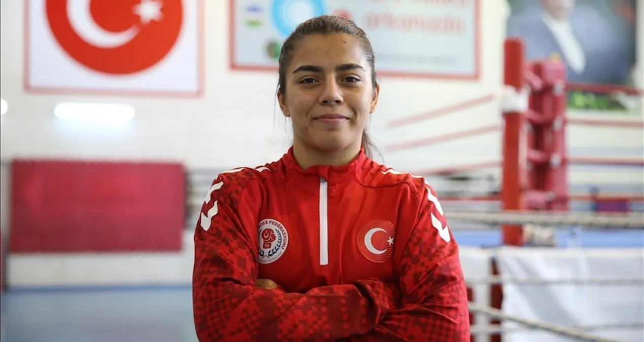 Simge Bekler medal uğrunda mübarizə aparır