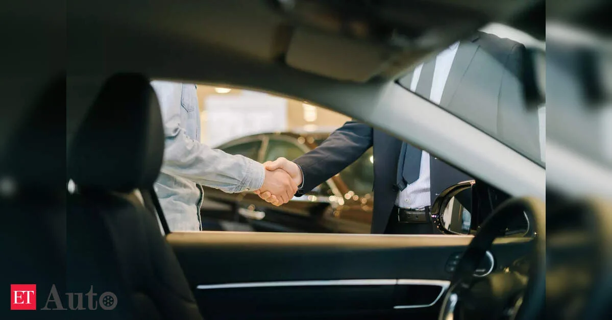 ETAuto: Əməliyyatlardan təcrübələrə keçid