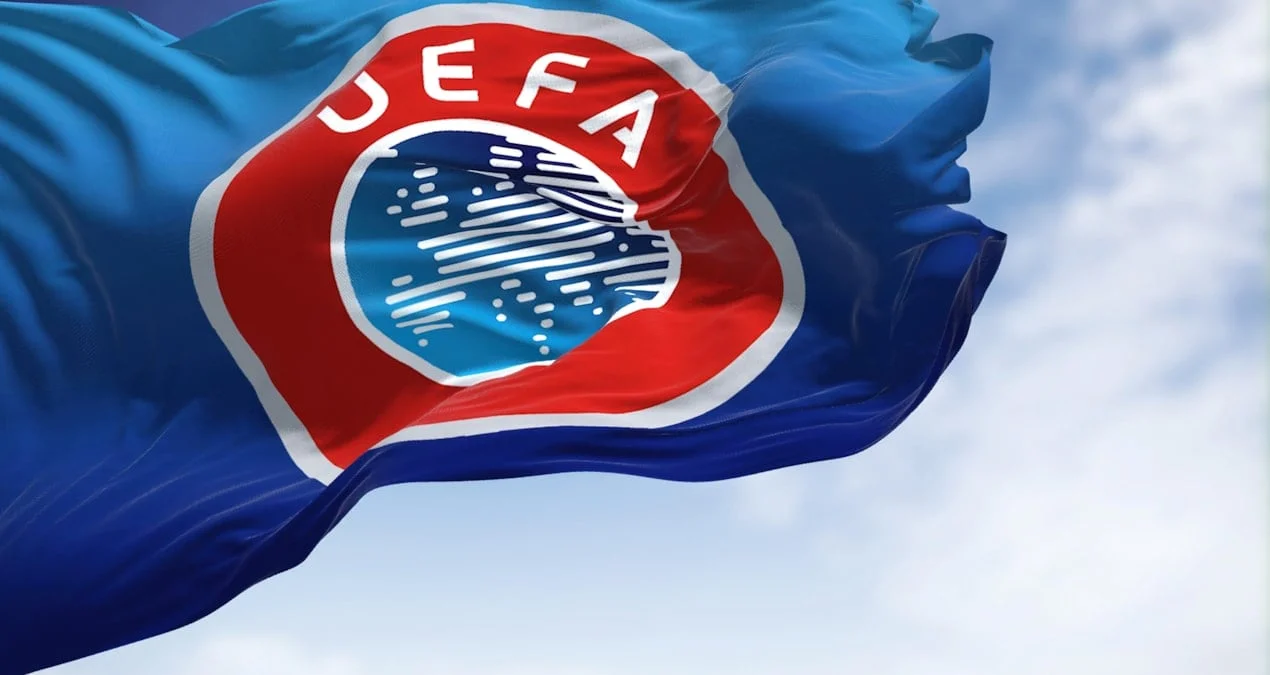 UEFA-dan Lyon və Palas qərarı